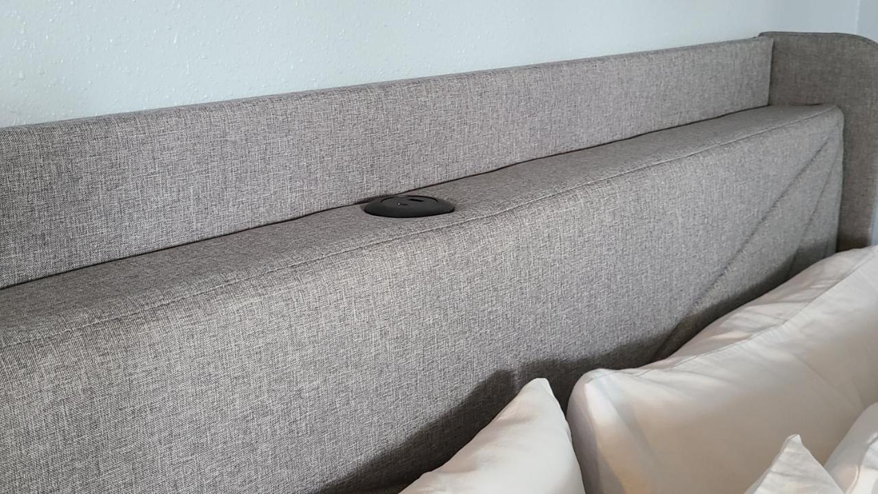 Centrally Located In Rogers And Bentonville! -Private Rooms Екстериор снимка